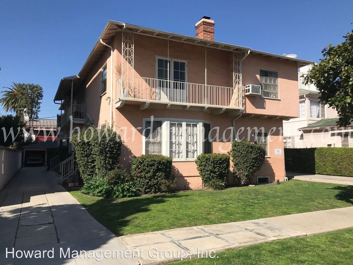 Primary Photo - 215 S Gale Dr