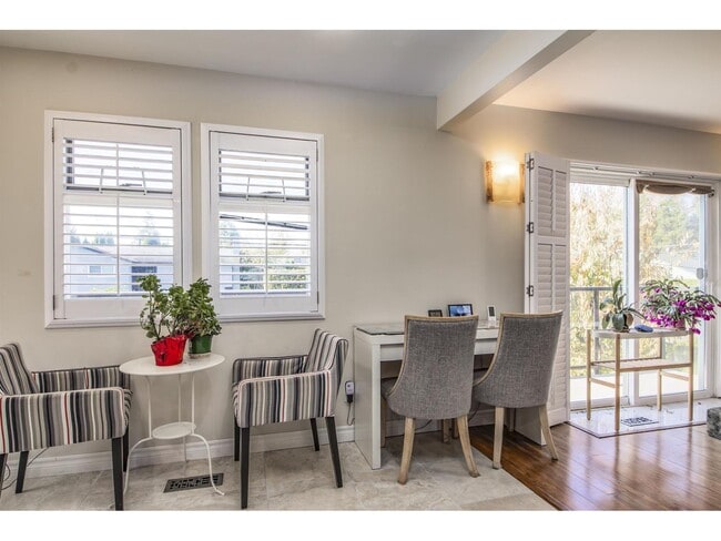 Building Photo - 6454-6109 109 St