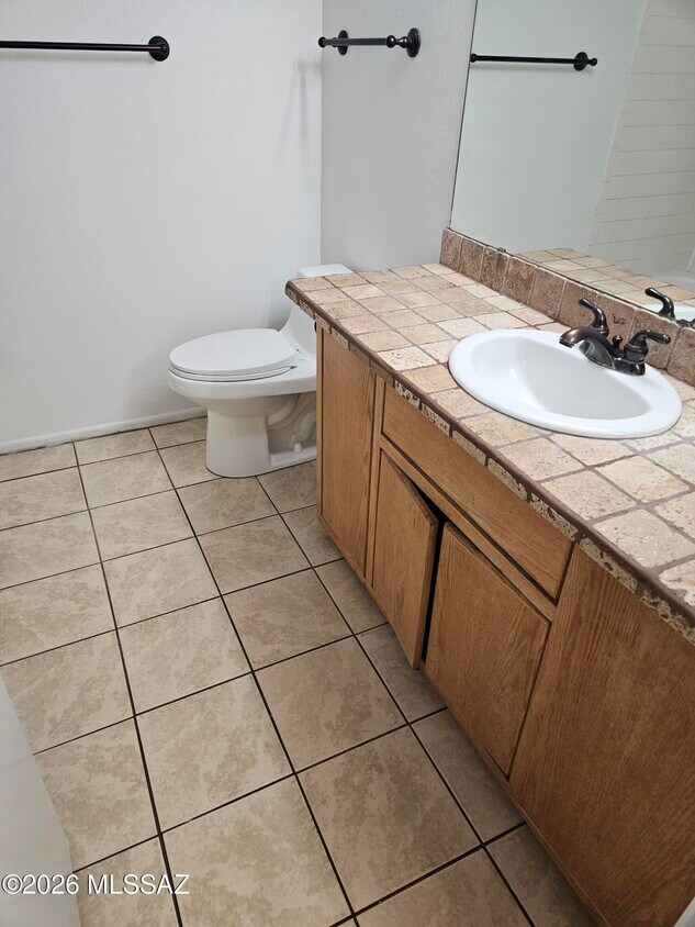 Foto del edificio - 1684 W Park Wood Ln