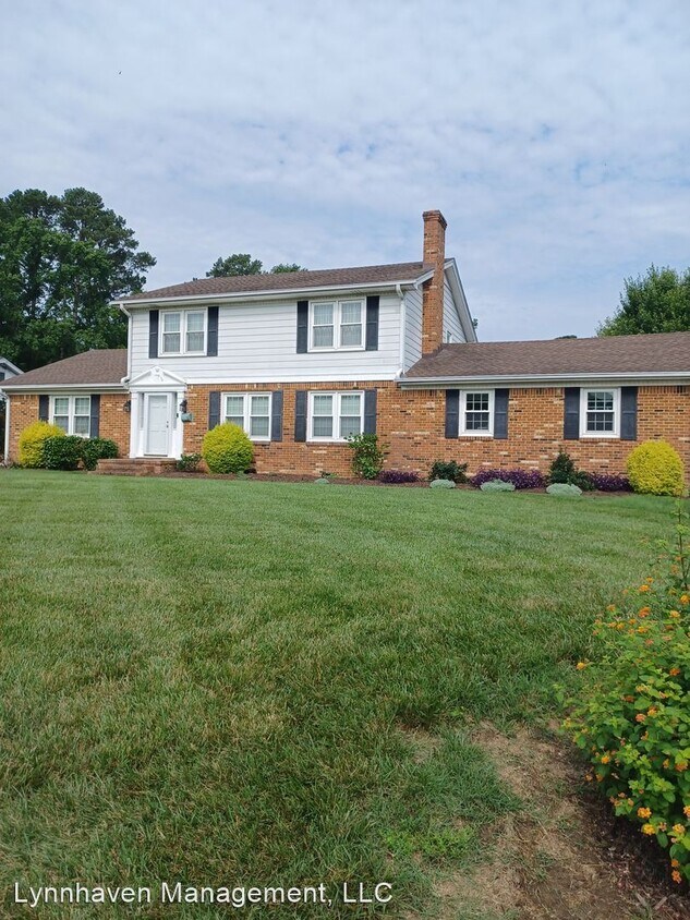 Primary Photo - 4 br, 3.5 bath House - 1045 Five Forks Rd