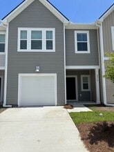 Building Photo - 8010 Triggerfish Wy