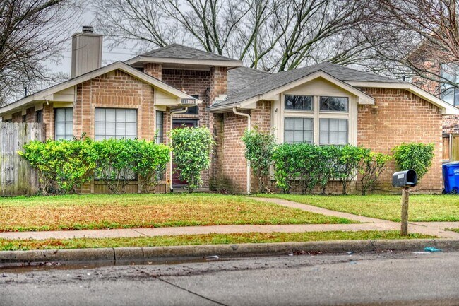 Building Photo - 11804 Eloise Dr