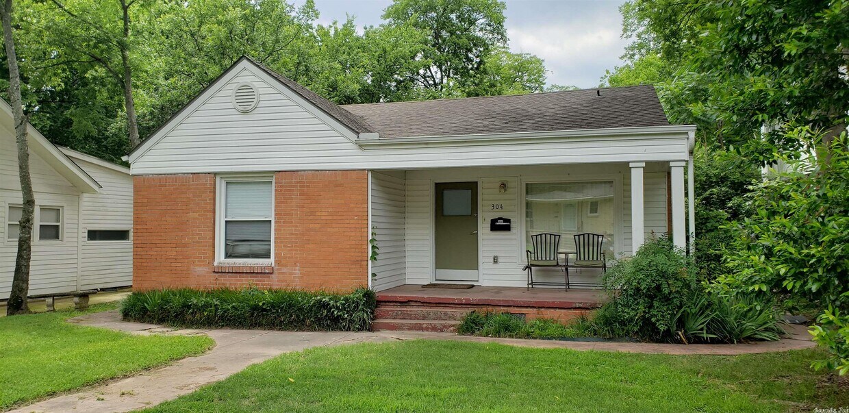 304 S Valentine St, Little Rock, AR 72205 Townhouse for Rent in