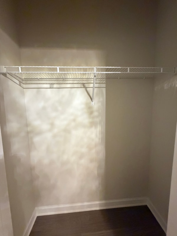 Building Photo - 327 Raspberry Rd