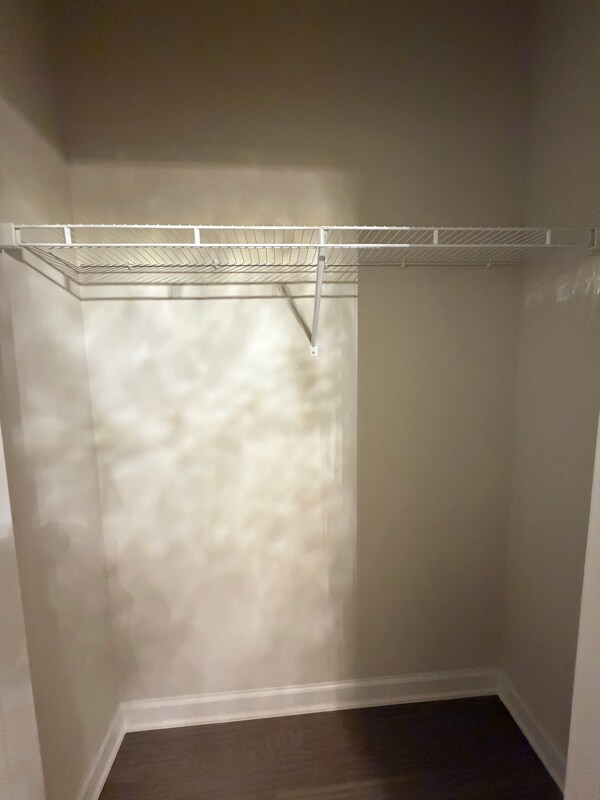 Foto del edificio - 327 Raspberry Rd