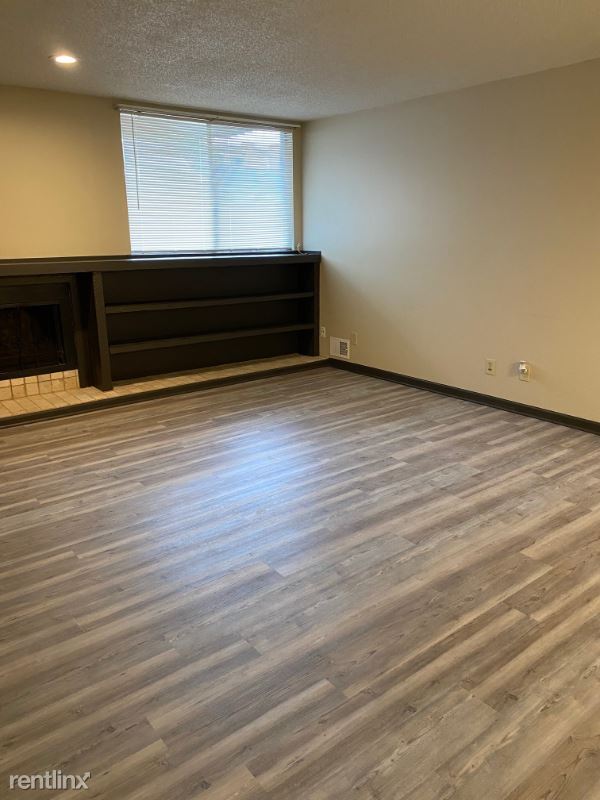 Primary Photo - 1 br, 1 bath Condo - 2214 SW 29th Terr