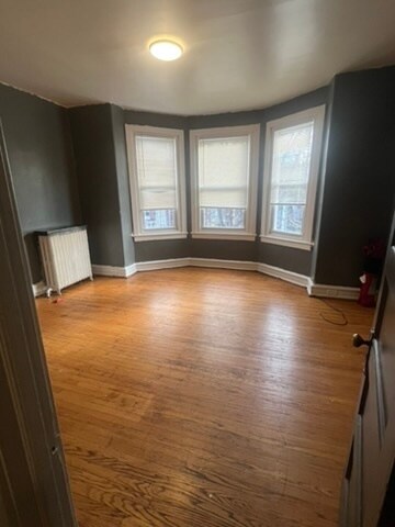 Sala de estar (foto 2) - 5430 N Fairhill St