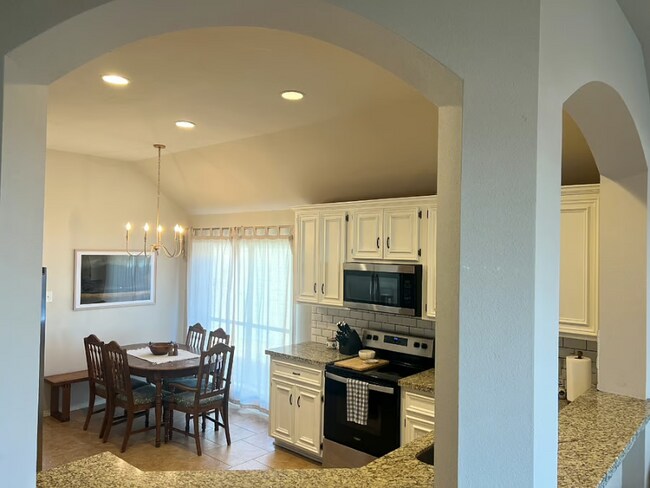 Foto del edificio - 2607 Diamond River Dr