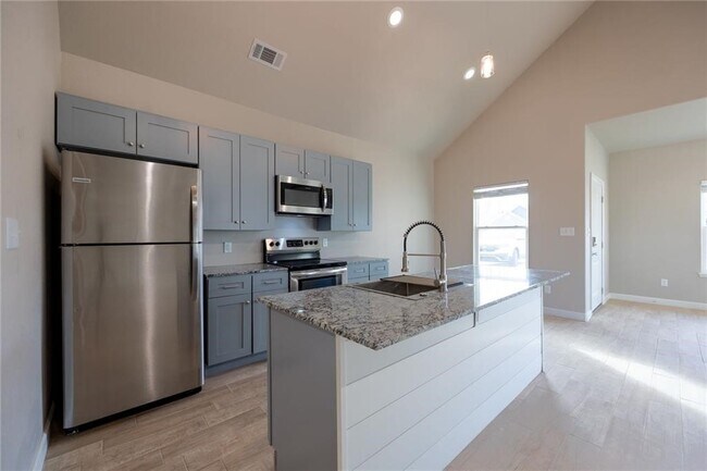 Foto del edificio - 917 Vly Oaks Ln