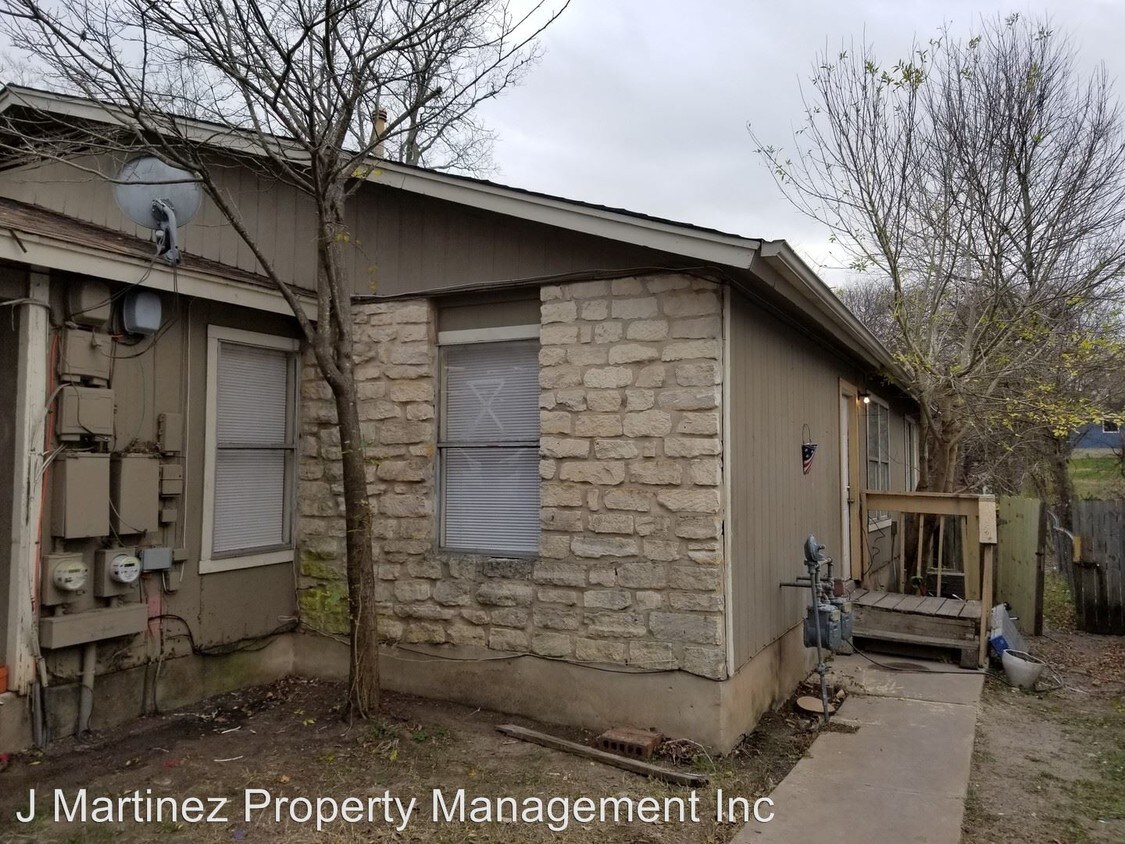 Primary Photo - 5607 Spring Meadow Rd