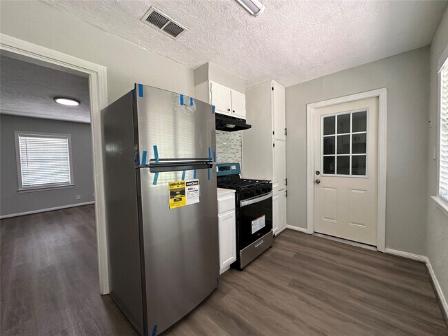 Foto del edificio - 3723 Cosby St