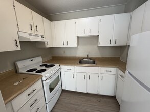 Building Photo - 155 Mystery Lake Dr