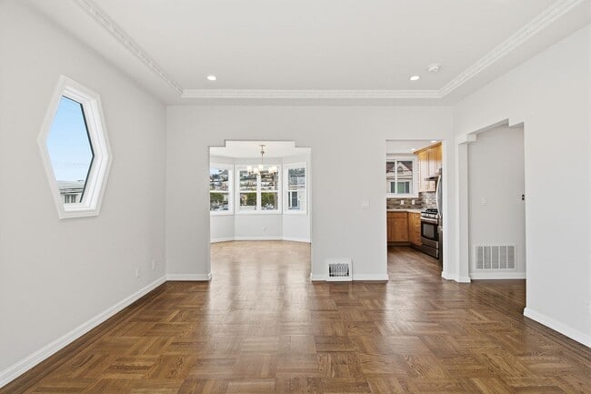 Building Photo - 1603 Ortega St