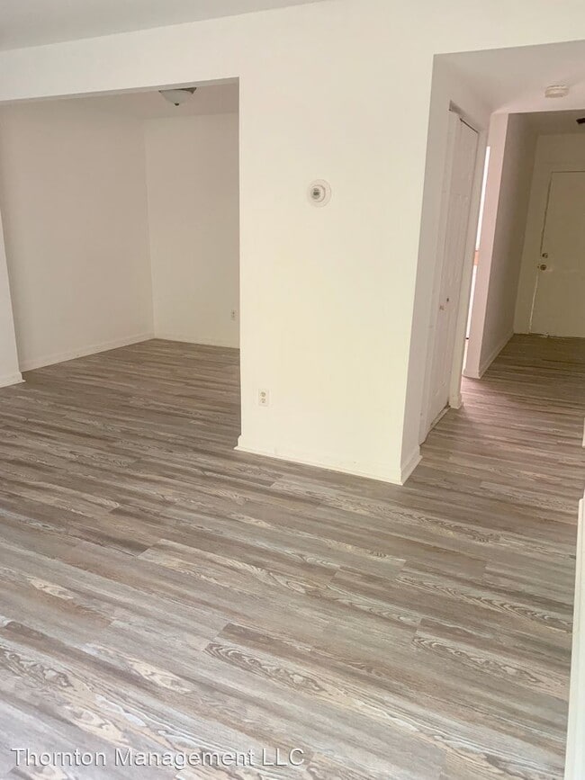 Building Photo - 2 br, 1.5 bath House - 100 Kings Mill Dr