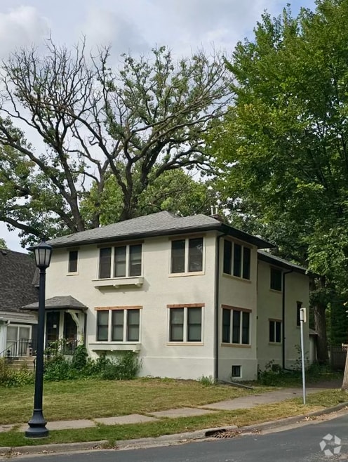 Building Photo - 136 Melbourne Ave SE
