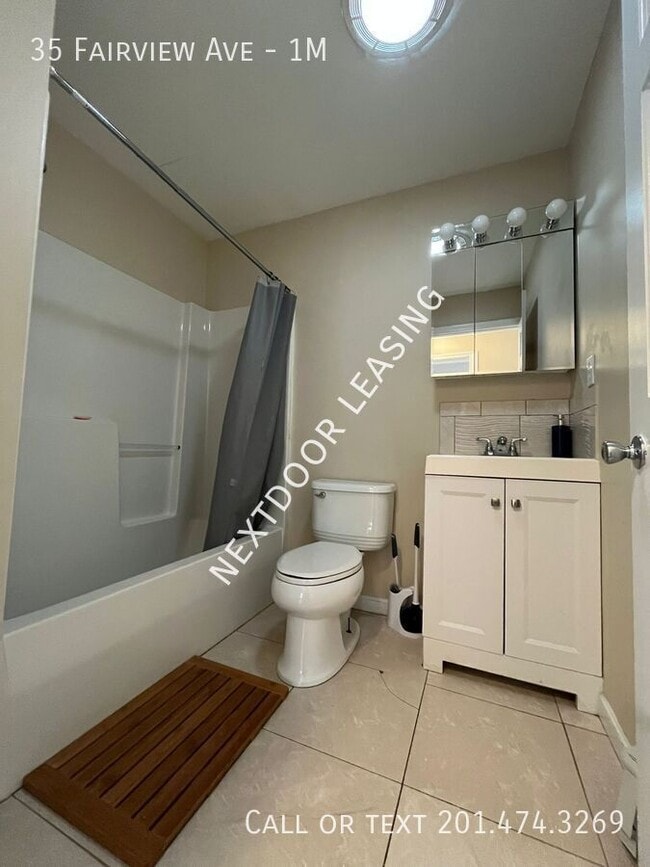 Building Photo - 35 Fairview Ave