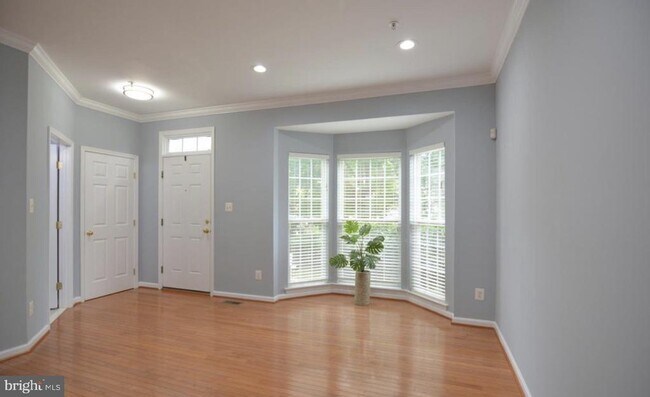 Foto del edificio - 422 Sheila St