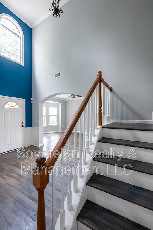 Foto del edificio - 7702 Parkside Dr
