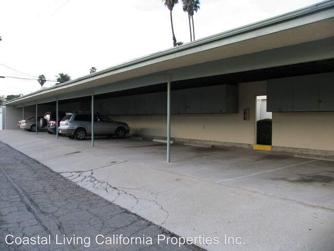 Building Photo - 3442-3468 Preble Ave