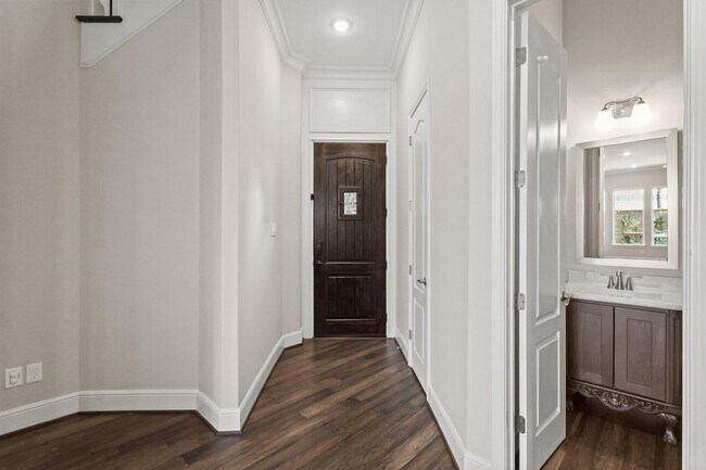 Foto del edificio - 919 Dunleigh Meadows Ln