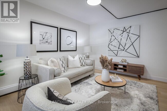 Photo du bâtiment - 305-420 EGLINTON Ave