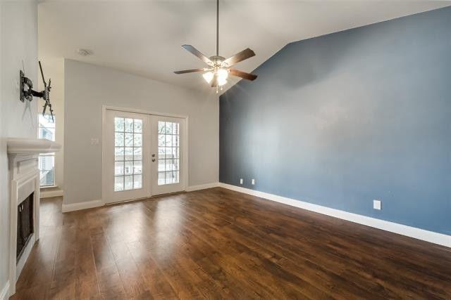 Family Room - 12921 Abrams Rd