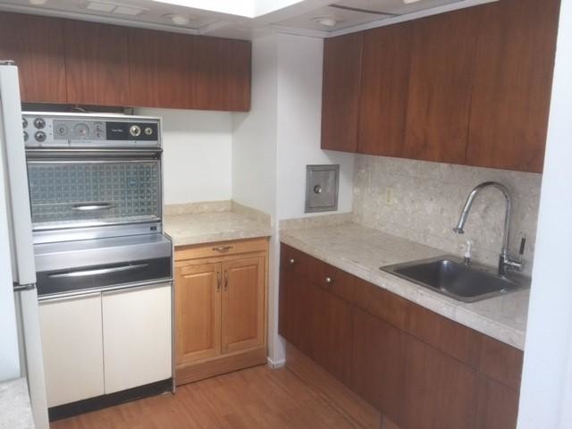 Building Photo - 1 bedroom in San Francisco CA 94114