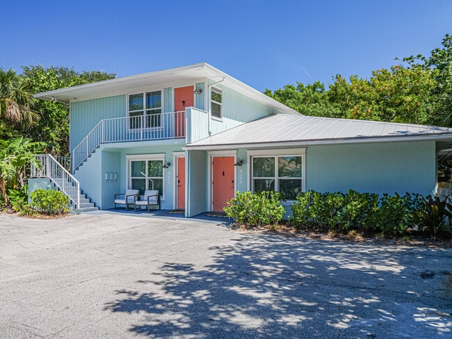 Photo - 925 Coquina Ln Townhome