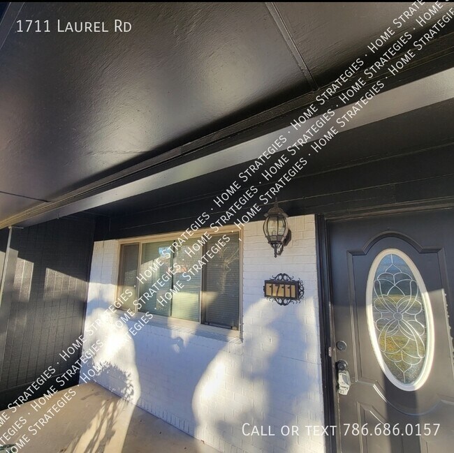 Building Photo - Rent to Own Remodeled Home with $11,000 Do...