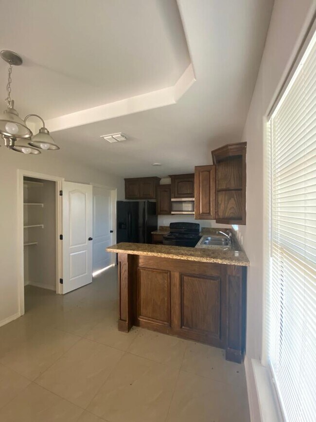 Foto del edificio - 207 S Ridge Ln