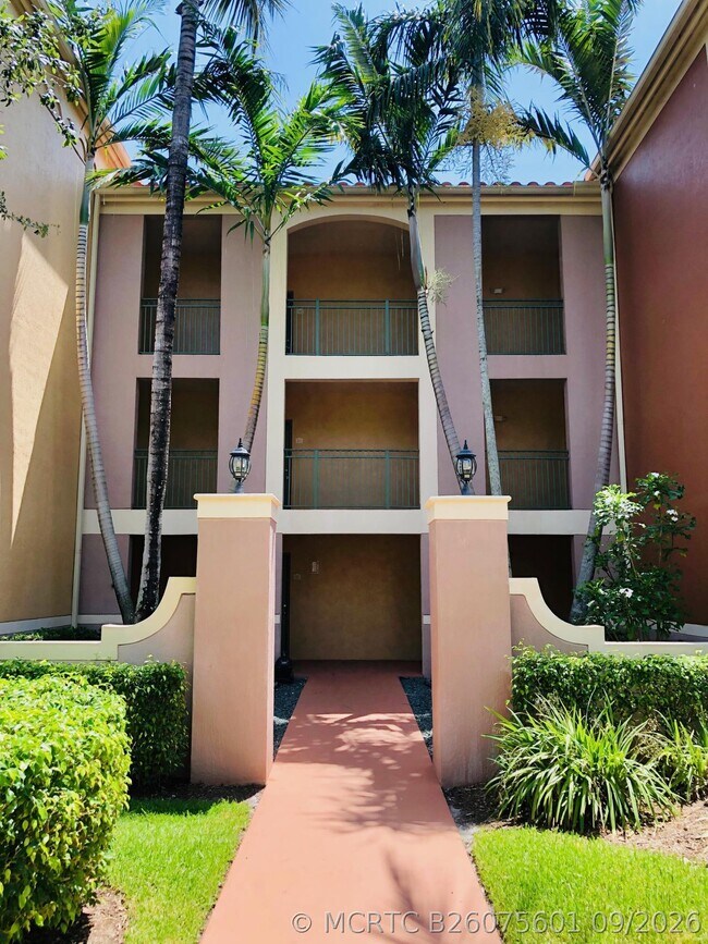 Building Photo - 11750 St Andrews Place