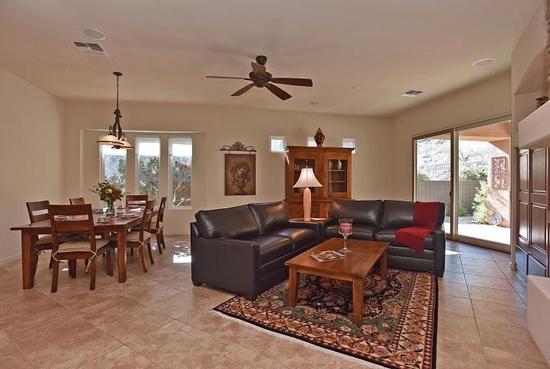 HIGH CEILINGS - OPEN FLOORPLAN - 14122 E Geronimo Rd