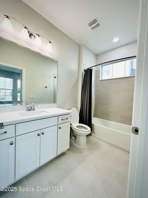 Building Photo - 9488 Ebeko Ct