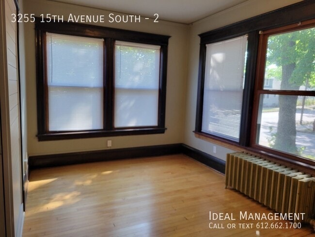 Building Photo - 3255 15th Ave S
