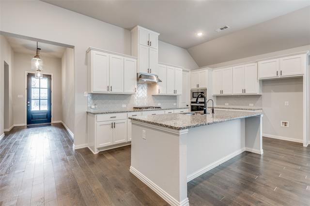 Foto del edificio - 1706 Cherry Blossom Ln