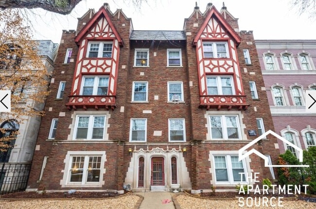 Building Photo - 2129 N Dayton St