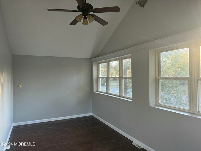 Building Photo - 57 Hadley Ave