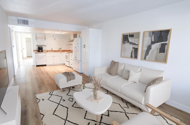 Foto del edificio - 9647 Spyglass Ave