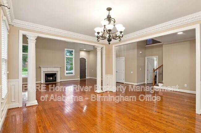 Foto del edificio - 2101 Arbor Hill Pkwy