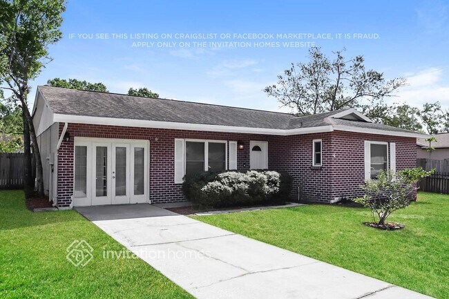 Foto del edificio - 104 Circle Hill Dr