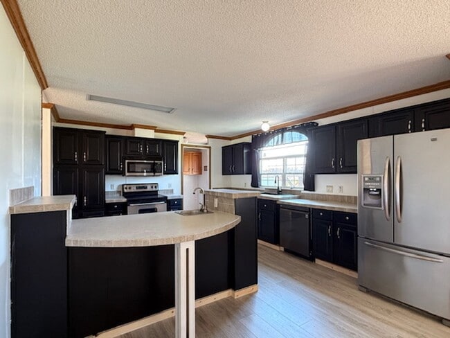 Building Photo - 3 Bed / 2 Bath Home in Desha