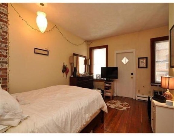 Foto del edificio - 33 Charter St