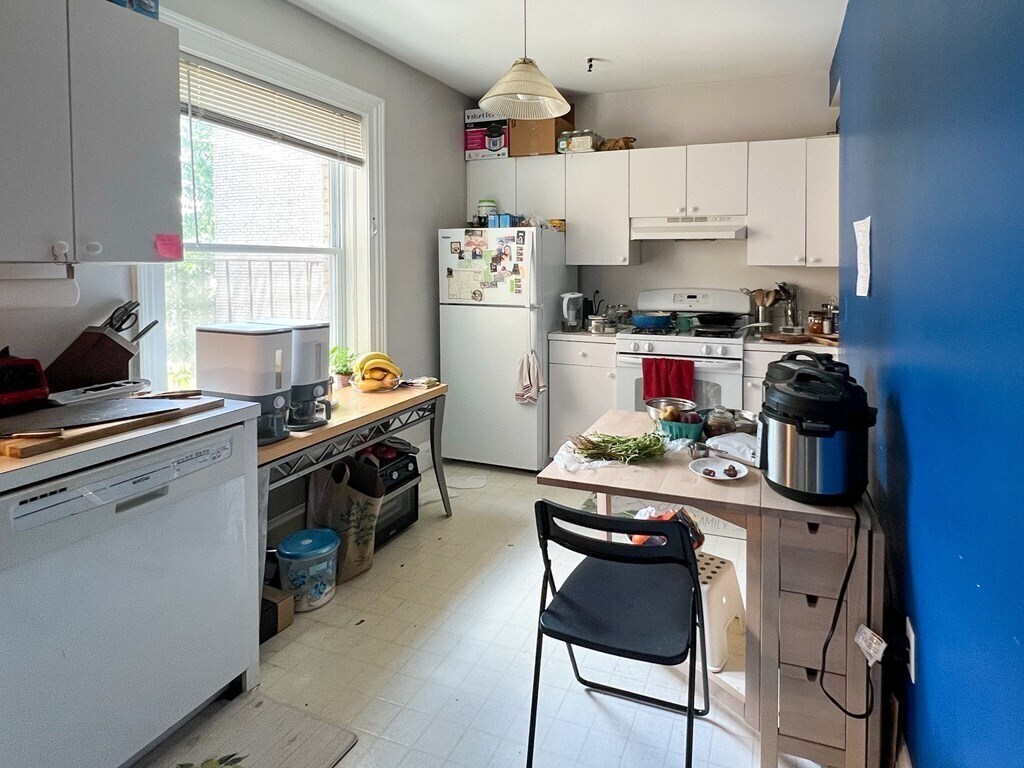 Foto principal - 1657 Commonwealth Ave