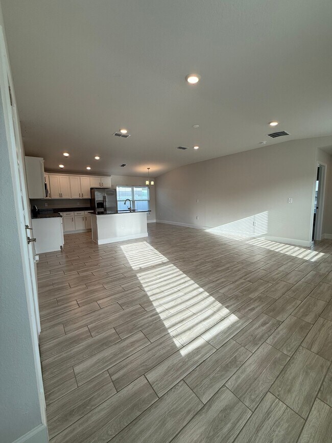 Building Photo - 36132 Trinity Glade Rd