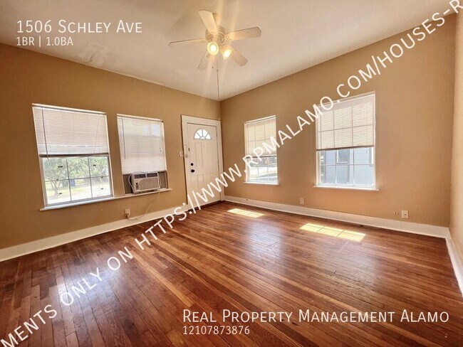 Foto del edificio - 1506 Schley Ave