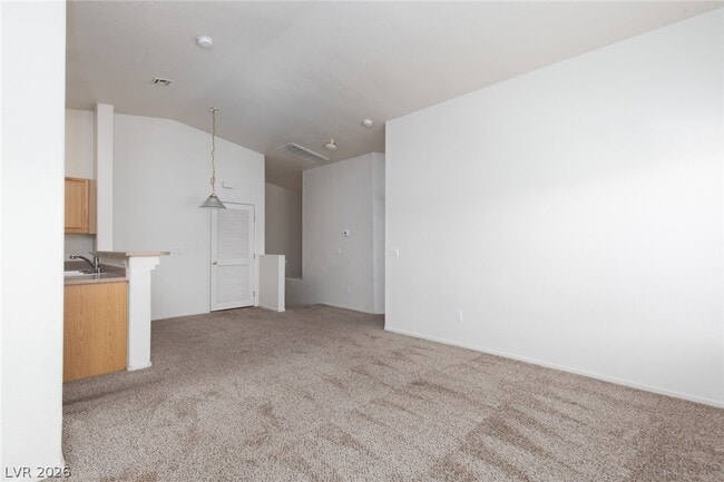 Building Photo - 8707 Roping Rodeo Ave