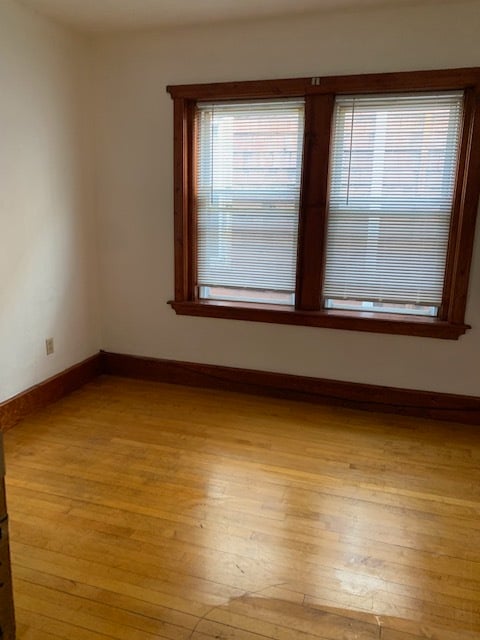 Den - 791 Broadway
