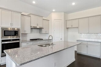 Building Photo - 5013 Long Pond Trl