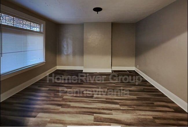 Photo - 7426 Duquesne Ave Apartment