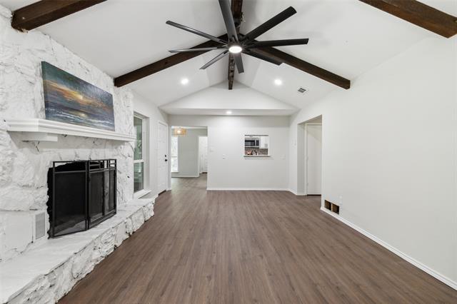 Foto del edificio - 826 Meadowview Ln